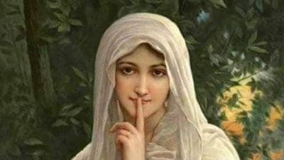 سنين لقيت عمله معدنيه مدفونه ف التراب 