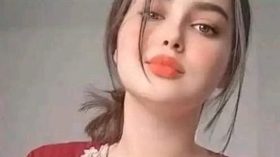خلعت النقاب ورميته علي الارض 