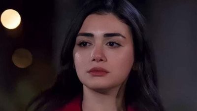 دخلت المطبخ ومعاها