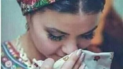 رواية البلورة الوردية