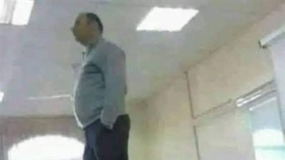 دكتور الجامعه 