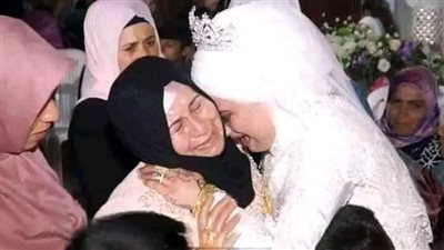 طلقها ليله زفافها فانتقمت منه