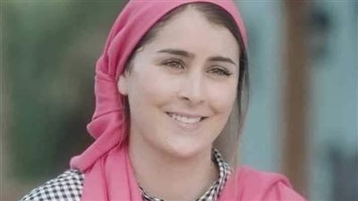 كبرياء ابنة الخادمة
